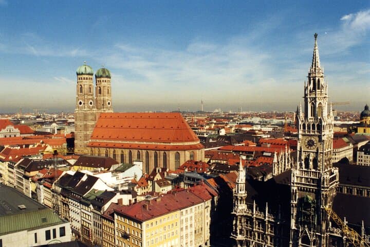 Private Transfer to Munich from Prague