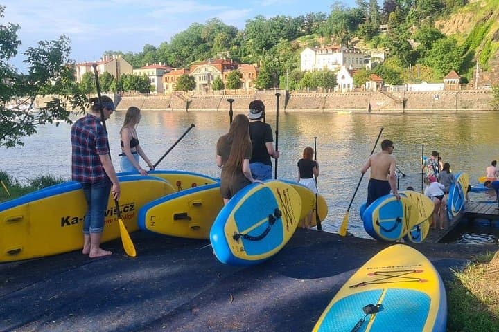SUP - Paddleboard: Tour in the Centre of Prague