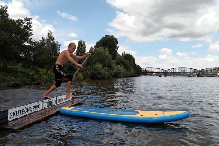 SUP - Paddleboard: Tour in the Centre of Prague