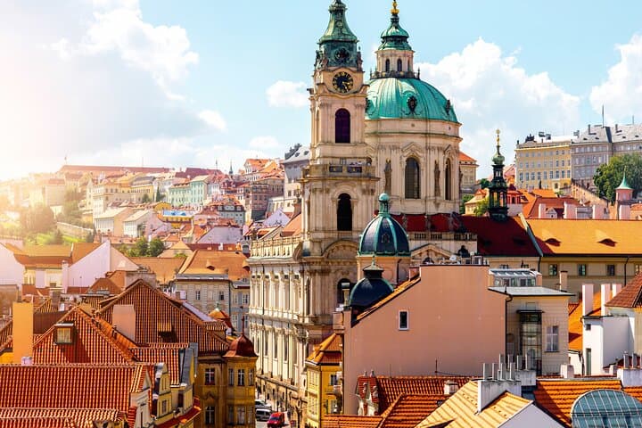 Skip-the-line National Museum in Prague Private Tour