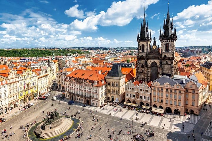 Prague Scavenger Hunt & Highlights Self-Guided Walking Tour