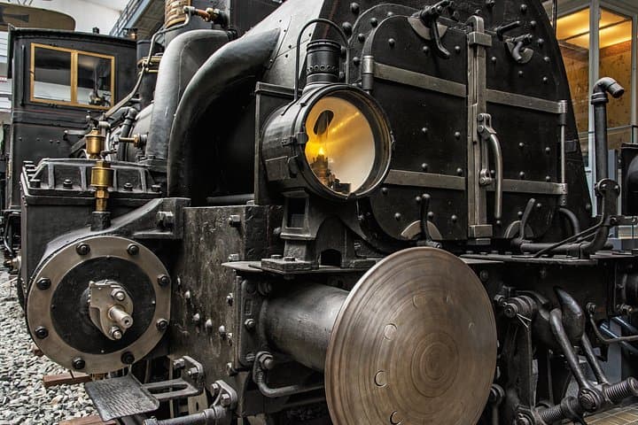 Skip-the-line National Museum in Prague Private Tour