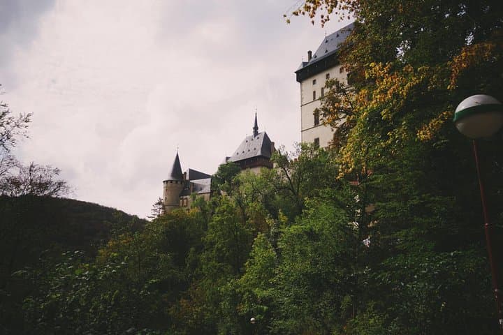 E-Bike Tour from Prague to Karlštejn Castle