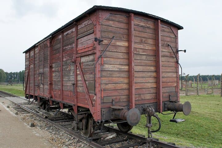 Private tour from Prague to Terezin, Konigstein and Dresden
