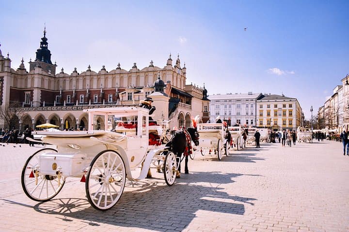 Prague to Krakow Private 1-Way Transfer with Optional Stops
