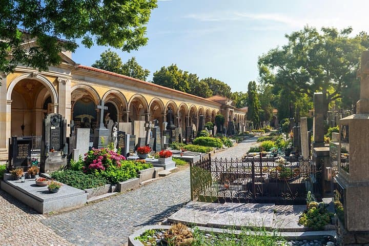 Private Guided Tour to the Historic fortress of Vyšehrad
