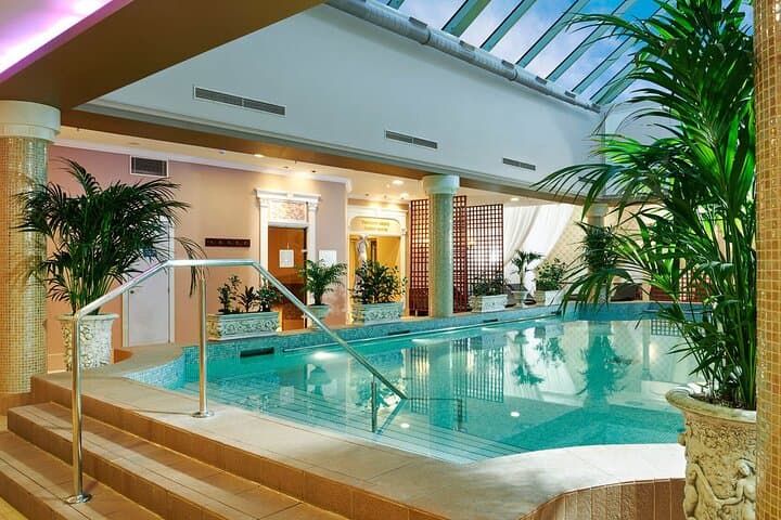 Prague Water Park with Return Private Transport