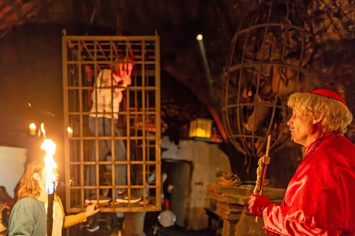 Prague to Detenice Medieval Castle, Brewery and Dinner Experience