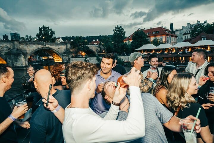 Drunken Monkey Prague Boat Party Pub Crawl: Open Bar & Club Entry