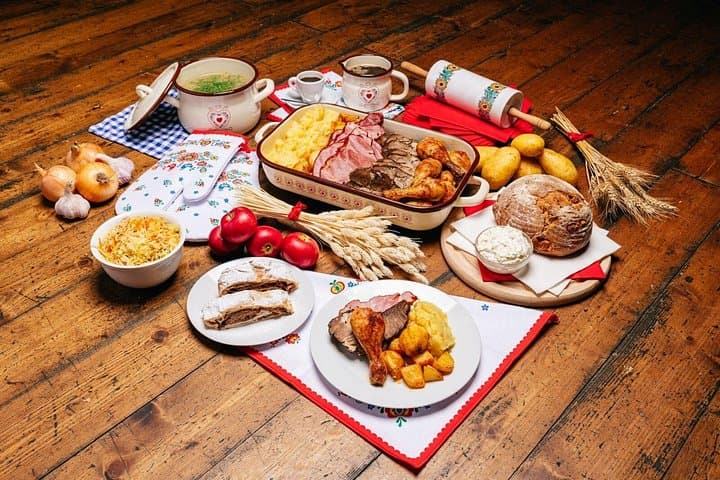 Czech Traditional Folklore Show including Dinner and Transport