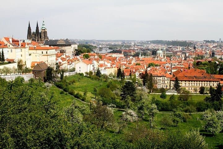 Private Prague City Tour with Pick Up