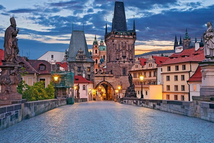Prague Must-See Attraction Walking Tour