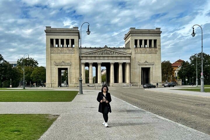 Munich Full-Day Tour from Prague with Private Transfers and Guide