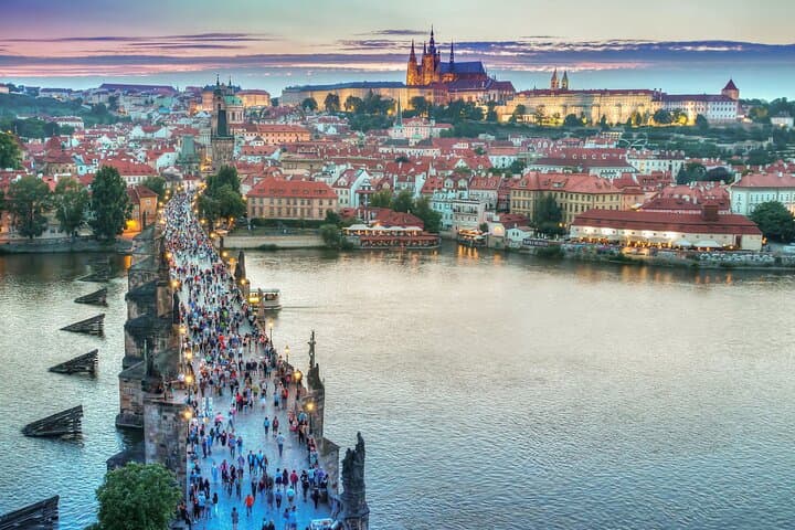 3-in-one Day Tour in Prague + Ebook