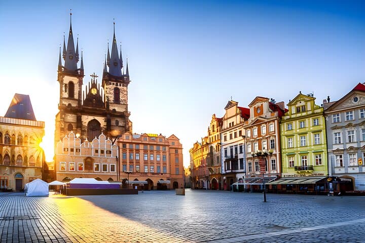 Tour of Prague Astronomical Clock and Jewish Quarter