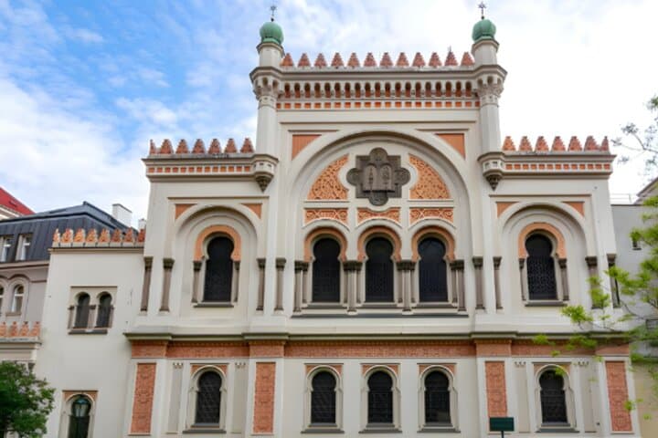 Tour of Prague Astronomical Clock and Jewish Quarter