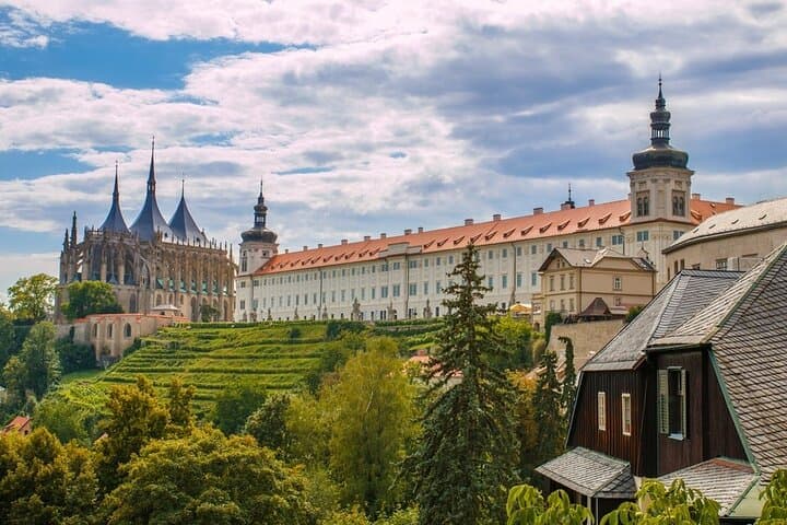 Bone Church Kutna Hora Private Tour from Prague