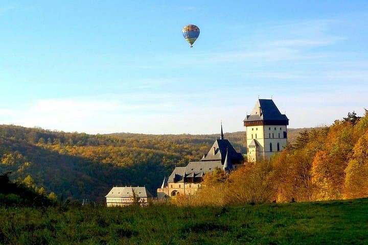 PRIVATE Tour of Karlštejn Castle with Admission Ticket Included