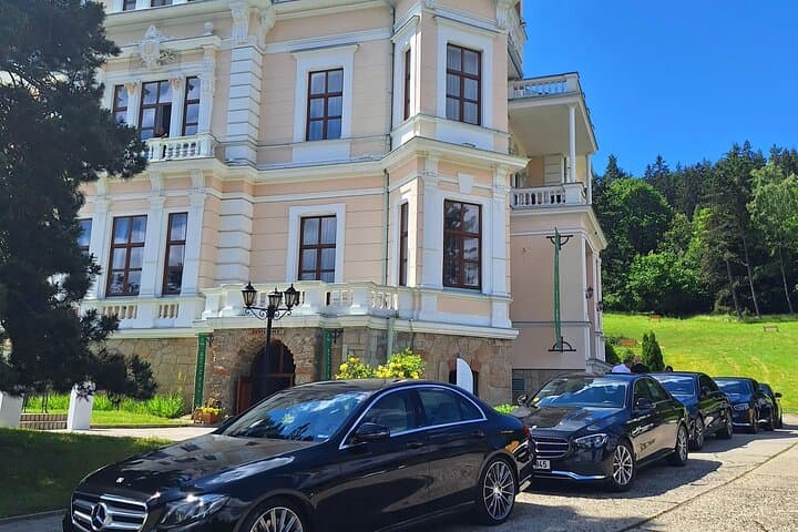 Luxury Car Service Prague: Discover seamless and elegant transportation in Prague. We provide first-class service in luxury cars, ensuring every journey is as smooth as it is stylish.