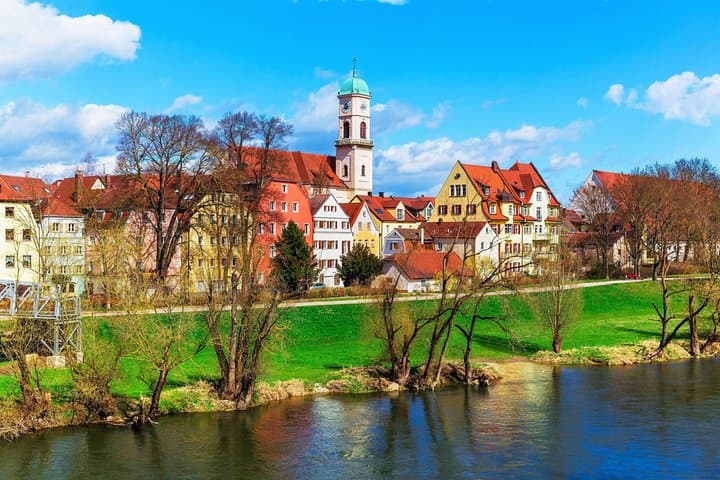 Private Transfer to Regensburg from Prague