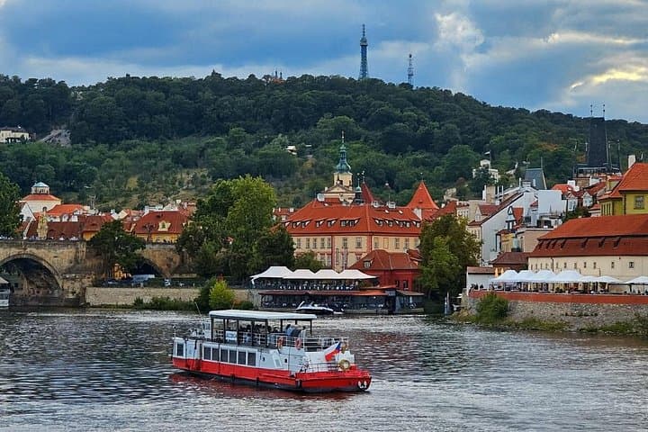 Relaxing One-Hour Vltava River Cruise in Jazz Style