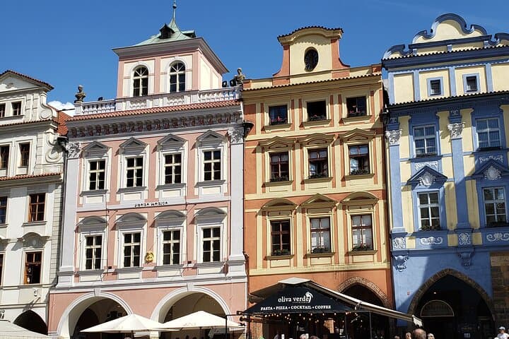Prague in a Nutshell: Follow the Footsteps of Kings