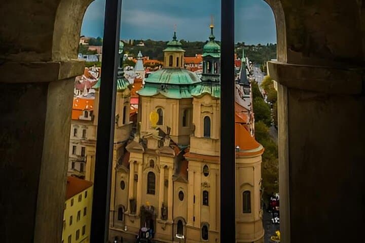 Prague in a Nutshell: Follow the Footsteps of Kings
