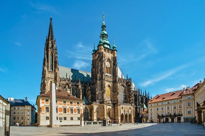 Prague Christmas Sparkle Self Guided Walking Tour with an APP