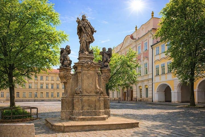 Statue of Saint Nepomuk - Meeting Point