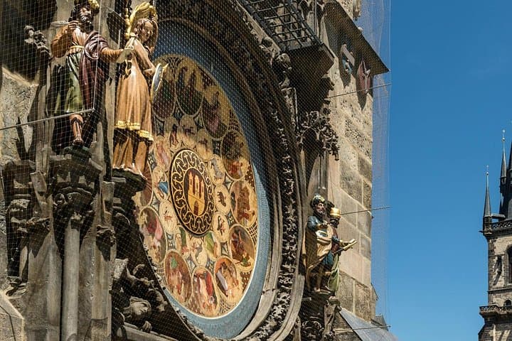 Prague Scavenger Hunt & Highlights Self-Guided Walking Tour