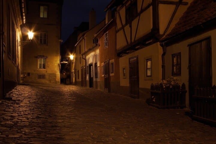 Prague Castle complex: Small-group Introduction tour