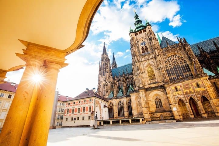 Get&Go: Prague Castle Ticket & E-Guide + Discount vouchers