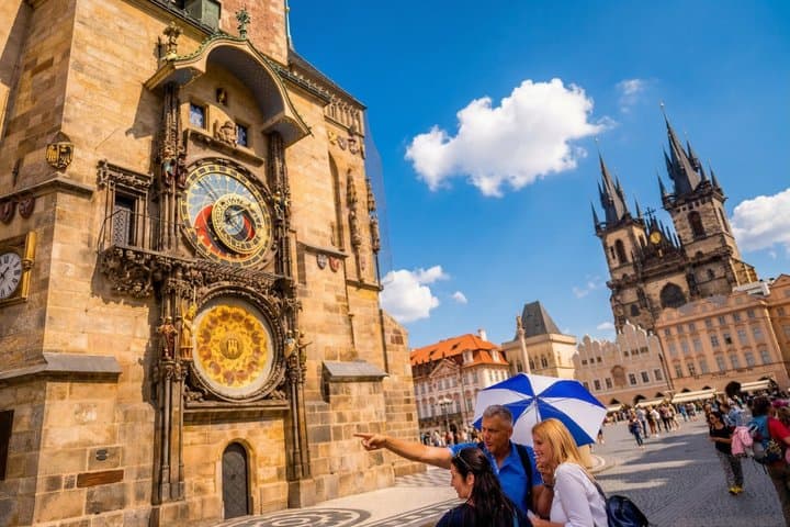 Prague 3-Hour Tour with Astronomical Clock Admission