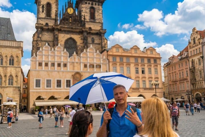 Prague 3-Hour Tour with Astronomical Clock Admission