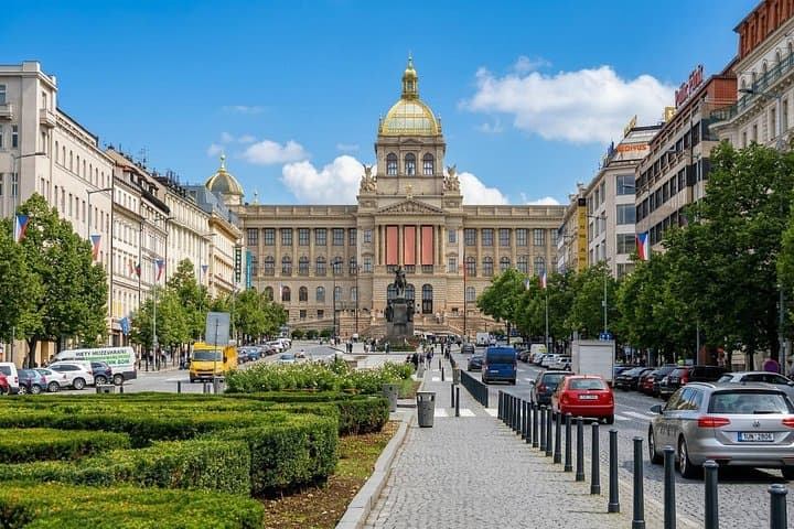 Prague: National Museum Ticket & Online Audioguide City Tour