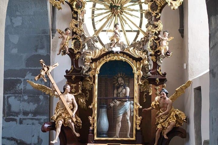 Krumlov Sacred Tour: Monasteries, Churches & Hidden Chapels