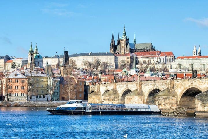 Prague Essentials & Lunch Cruise with a Cultured Guide