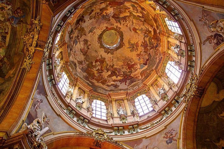 Prague: Malá Strana – Gardens, Stories & Baroque Beauty