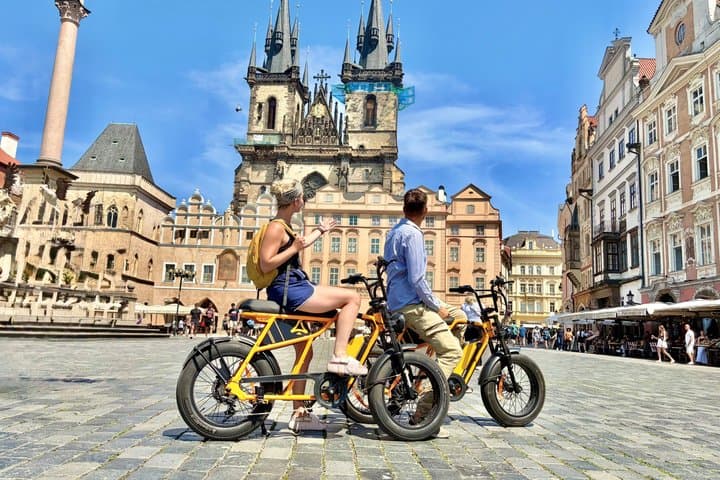 Grand City Tour on CHOPPER Ebike