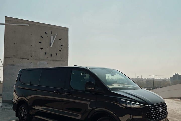 6 Hour Private Prague Highlights Tour with Personal Driver