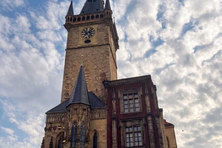 Prague Heroes World War II Audio Guide and Transport Pass