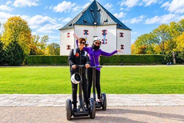 Prague Segway Tour with A Local Guide & Hotel Pick Up